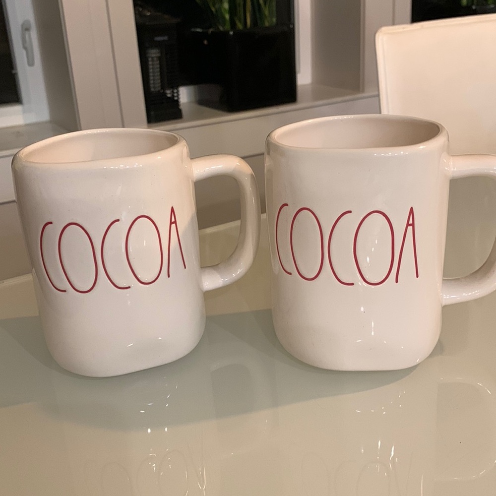 Set of 2 Rae Dunn mugs “COCOA”